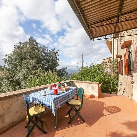 Holiday home Two-Bedroom Holiday Home In La Sassa Montescudaio