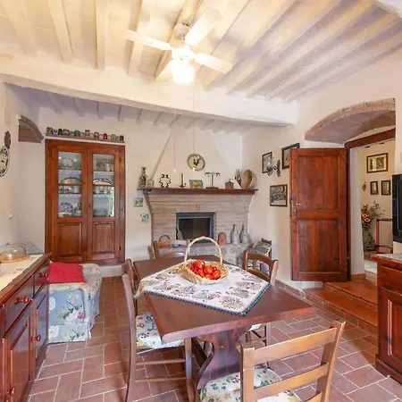 Two-Bedroom Holiday Home In La Sassa *